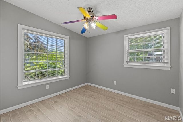 815 Saint Anthony Lane, Florissant, MO 63033