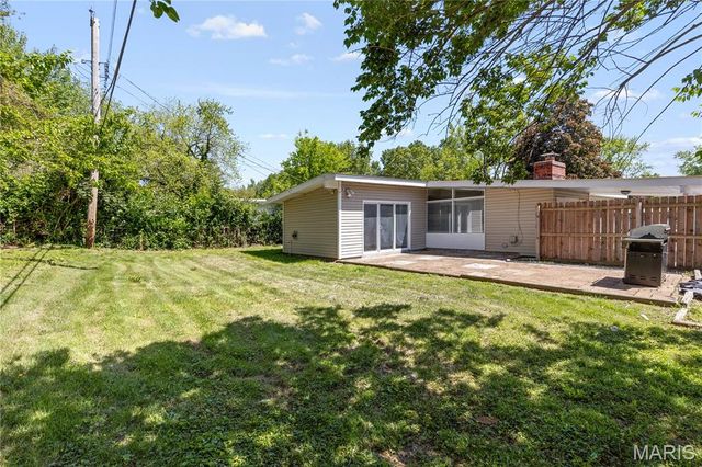 815 Saint Anthony Lane, Florissant, MO 63033