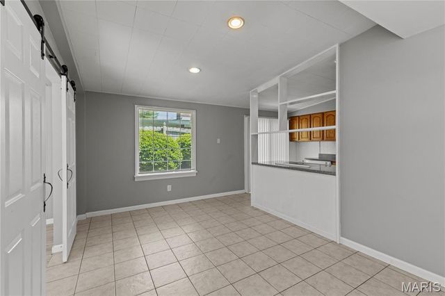 815 Saint Anthony Lane, Florissant, MO 63033