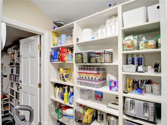 13448 Hart Street, Valley Glen, CA 91405