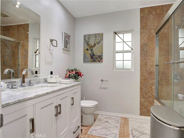 13448 Hart Street, Valley Glen, CA 91405