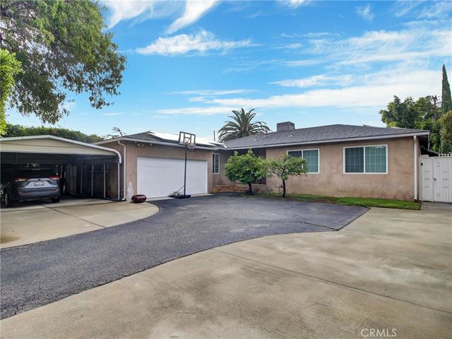 13448 Hart Street, Valley Glen, CA 91405