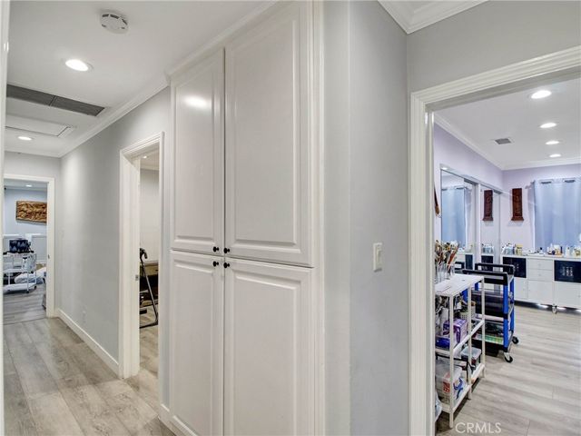 13448 Hart Street, Valley Glen, CA 91405