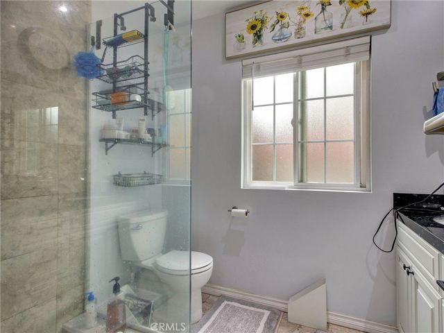 13448 Hart Street, Valley Glen, CA 91405