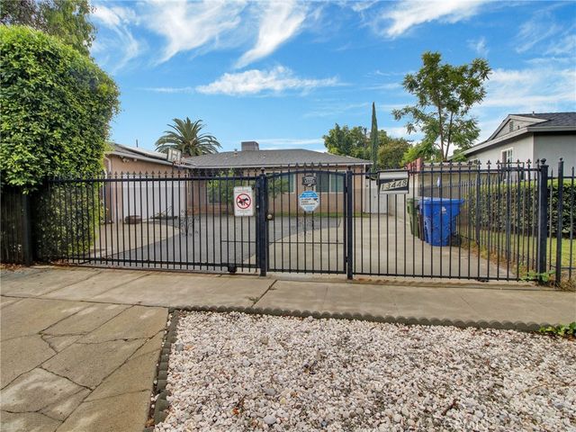 13448 Hart Street, Valley Glen, CA 91405