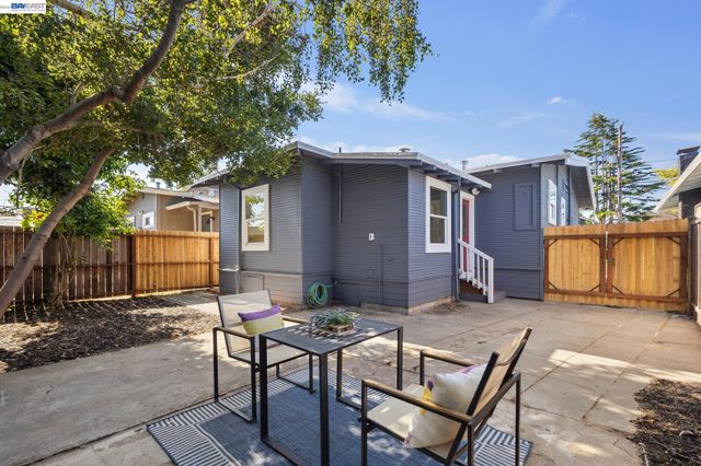 417 Lincoln Ave, Alameda, CA 94501