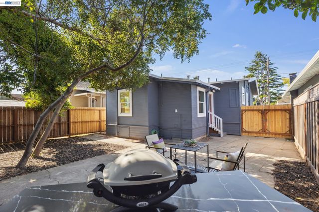 417 Lincoln Ave, Alameda, CA 94501