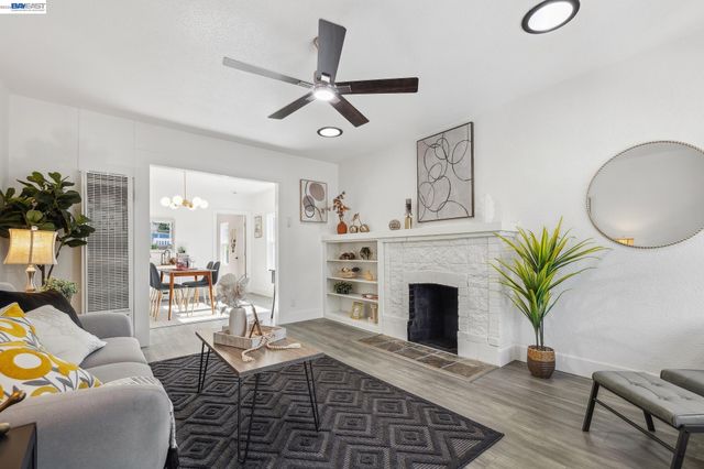 417 Lincoln Ave, Alameda, CA 94501