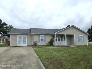 1001 Sundown Drive, Elizabeth City, NC 27909