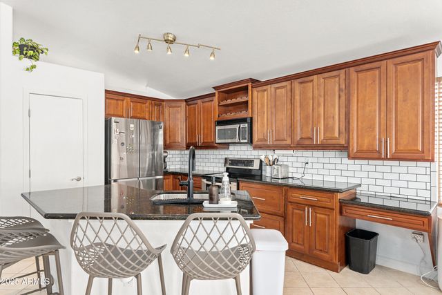 19816 N 20th Way, Phoenix, AZ 85024