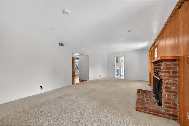 1699 W San Ramon Avenue, Fresno, CA 93711