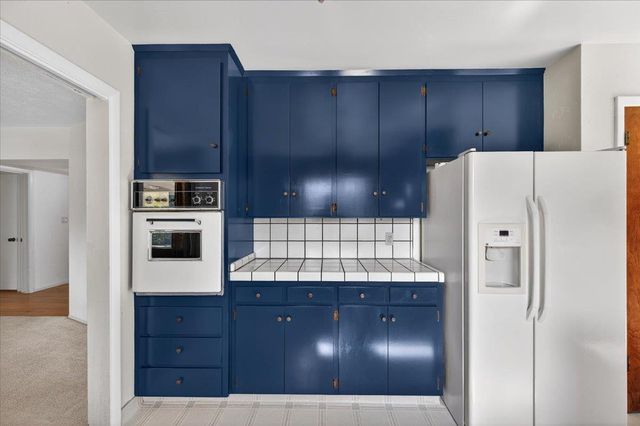 1699 W San Ramon Avenue, Fresno, CA 93711