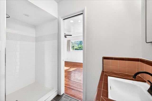 1699 W San Ramon Avenue, Fresno, CA 93711