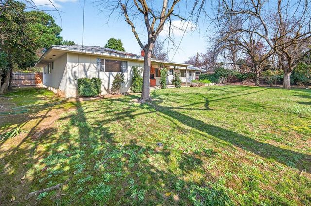 1699 W San Ramon Avenue, Fresno, CA 93711