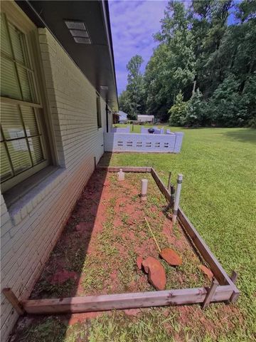 122 Longstreet Circle, Oxford, GA 30054