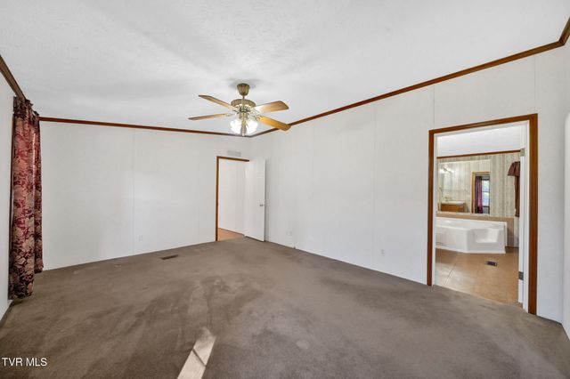 384 Sugar Pine Lane, Gate City, VA 24251