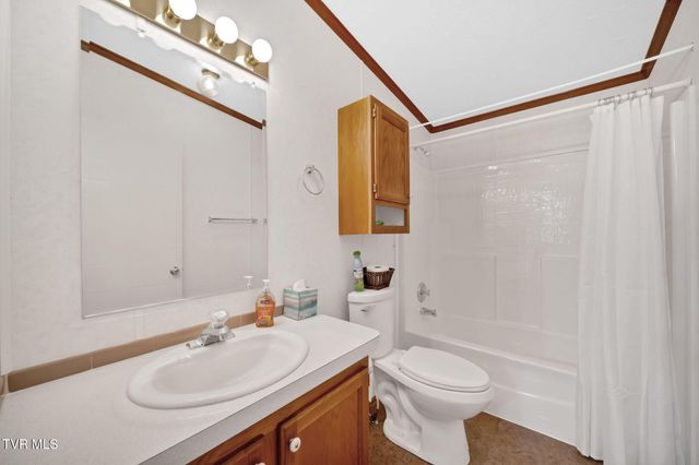 384 Sugar Pine Lane, Gate City, VA 24251
