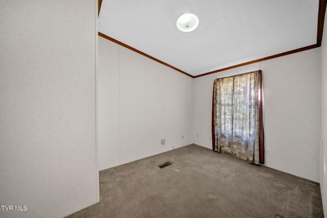 384 Sugar Pine Lane, Gate City, VA 24251