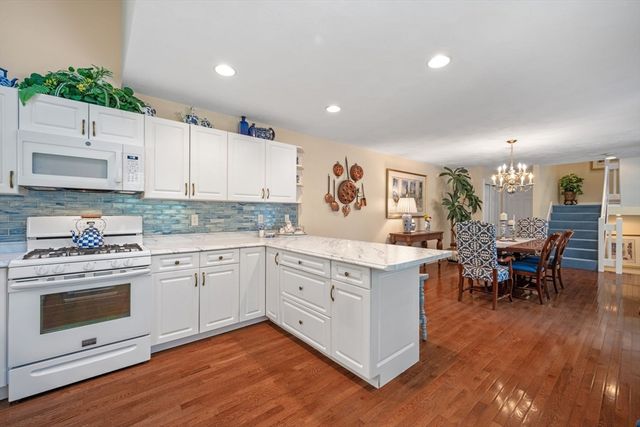 1 Admirals Lane 139D, Salem, MA 01970