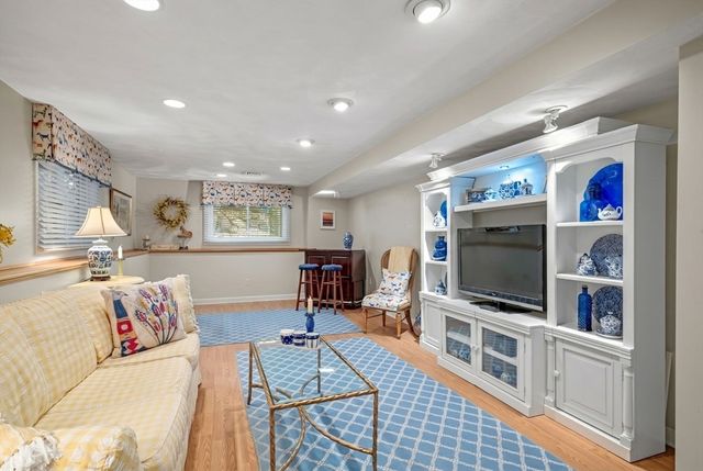 1 Admirals Lane 139D, Salem, MA 01970