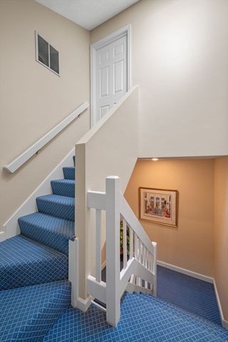 1 Admirals Lane 139D, Salem, MA 01970