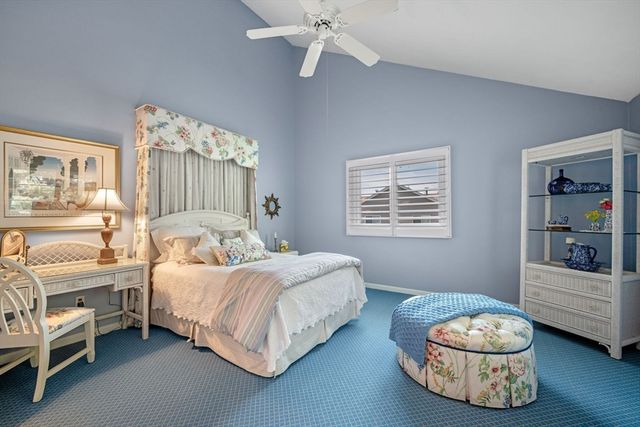 1 Admirals Lane 139D, Salem, MA 01970