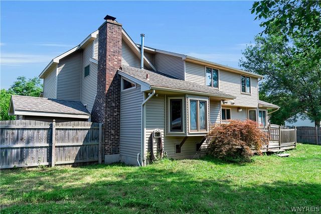 135 Plantation Court, Amherst, NY 14051