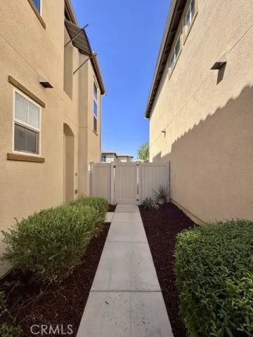 38572 Rosegate Place, Murrieta, CA 92563