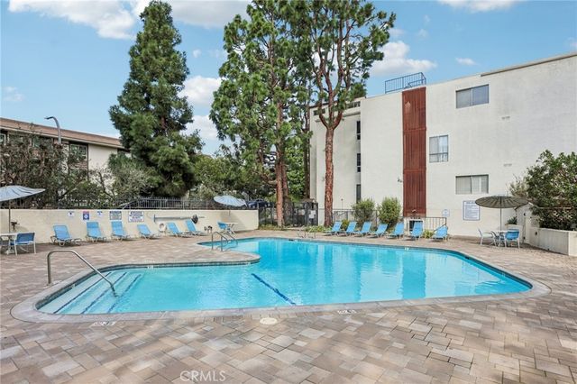 5950 Canterbury Drive C312, Culver City, CA 90230