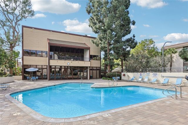 5950 Canterbury Drive C312, Culver City, CA 90230