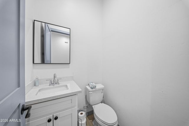 209 E KINDERMAN Drive, Avondale, AZ 85323