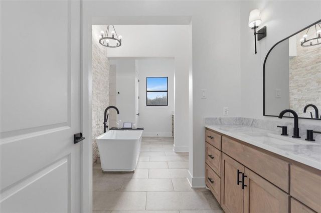 150 Quiet Springs Trail, Willis, TX 77378
