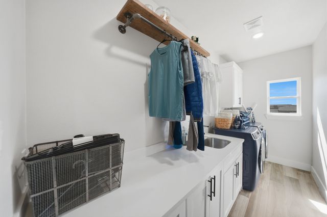 3038 S. Denley, Dallas, TX 75216