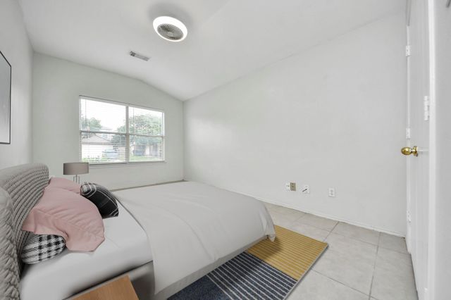 831 Bandon Lane, Houston, TX 77073