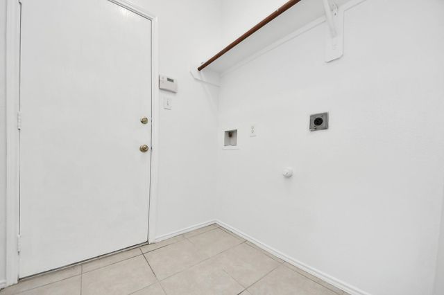 831 Bandon Lane, Houston, TX 77073