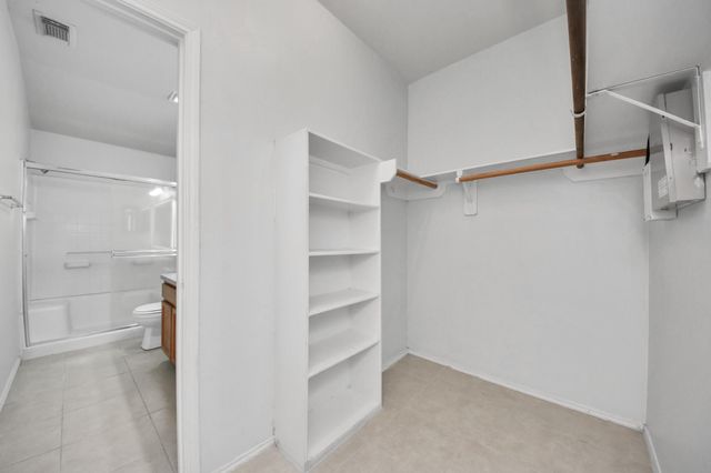 831 Bandon Lane, Houston, TX 77073