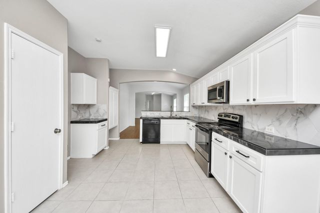 831 Bandon Lane, Houston, TX 77073