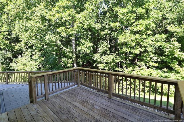 42 Berkeley Court, Clayton, NC 27520