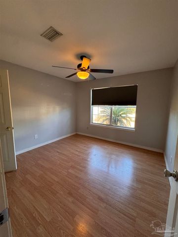 1783 Village Pkwy, Gulf Breeze, FL 32563