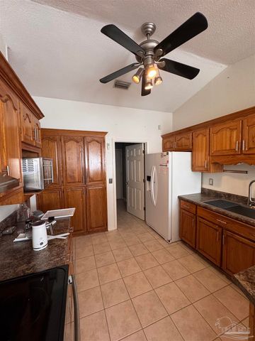 1783 Village Pkwy, Gulf Breeze, FL 32563