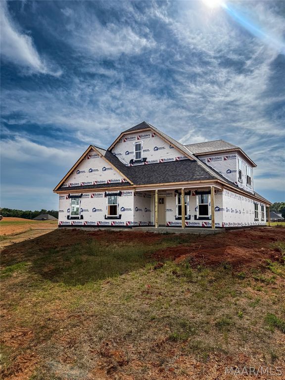 54 Stacy Starr Way, Wetumpka, AL 36093