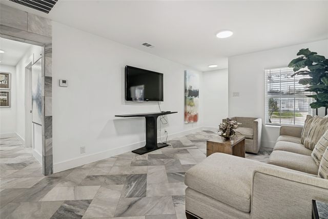 4419 Sexton Lane, Dallas, TX 75229