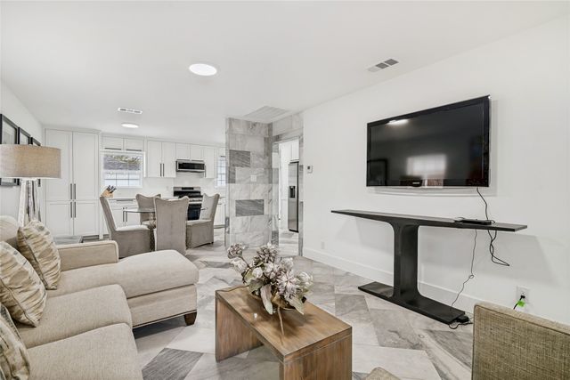 4419 Sexton Lane, Dallas, TX 75229