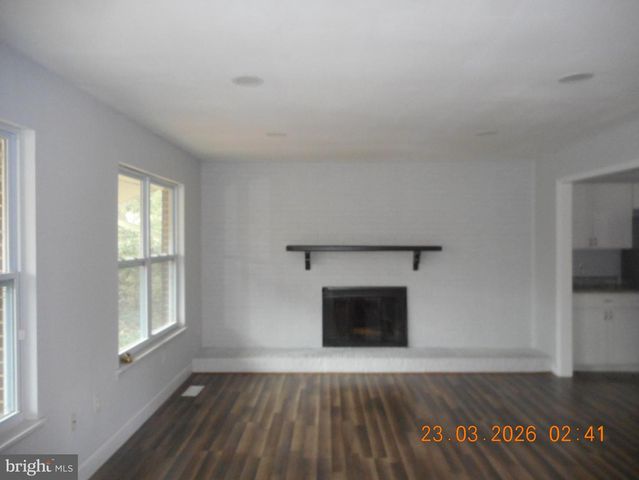 9914 MCINTOSH DR, Dunkirk, MD 20754