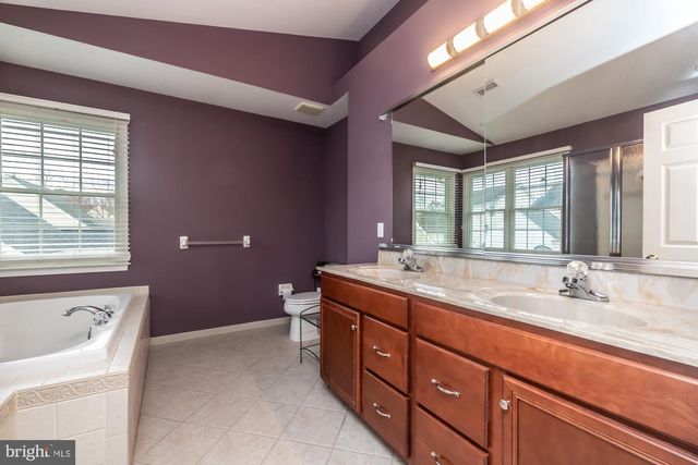 406 DORNISHWOOD PL, Chalfont, PA 18914