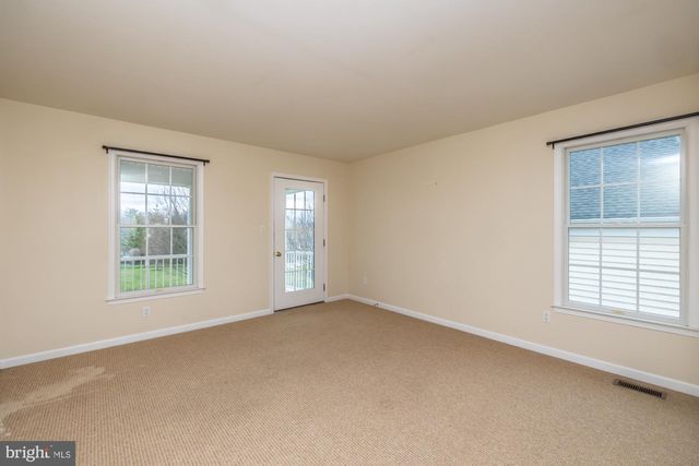 406 DORNISHWOOD PL, Chalfont, PA 18914