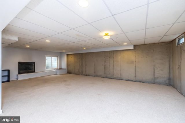 406 DORNISHWOOD PL, Chalfont, PA 18914