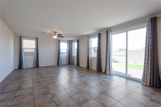 4073 Blue Opal Way, Las Vegas, NV 89130