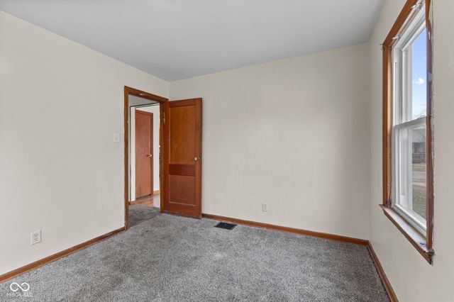 5421 E 20th, Indianapolis, IN 46218