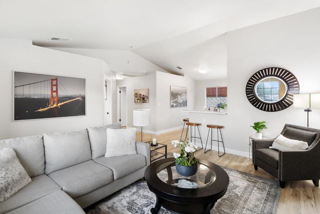 3619 Black Eagle Dr, Antelope, CA 95843